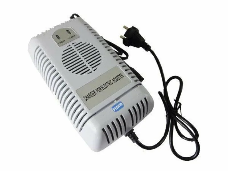 CHARGEUR 60 VOLTS QUAD OU MOTO ÉLECTRIQUE 3 PLOTS - photo 3